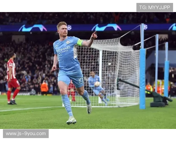 曼城中场一脚穿越点燃攻势，德布劳内推射命中